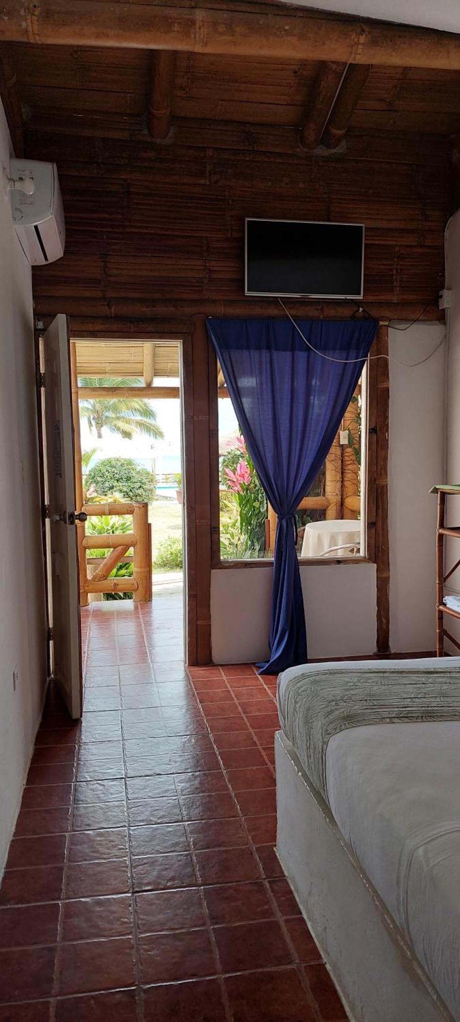 Hotel Caramba Hospedaje à Tonsupa Chambre photo